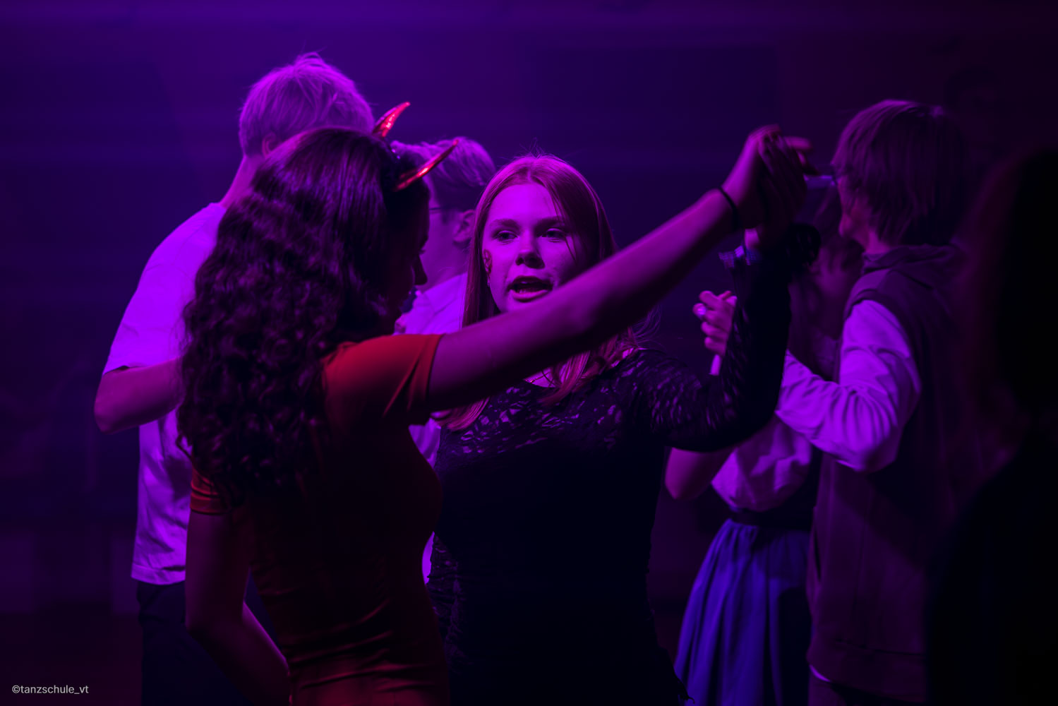 20251025 Halloween Tanzparty 8650